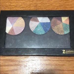 Z palette with wet and wild zodiac eyeshadows